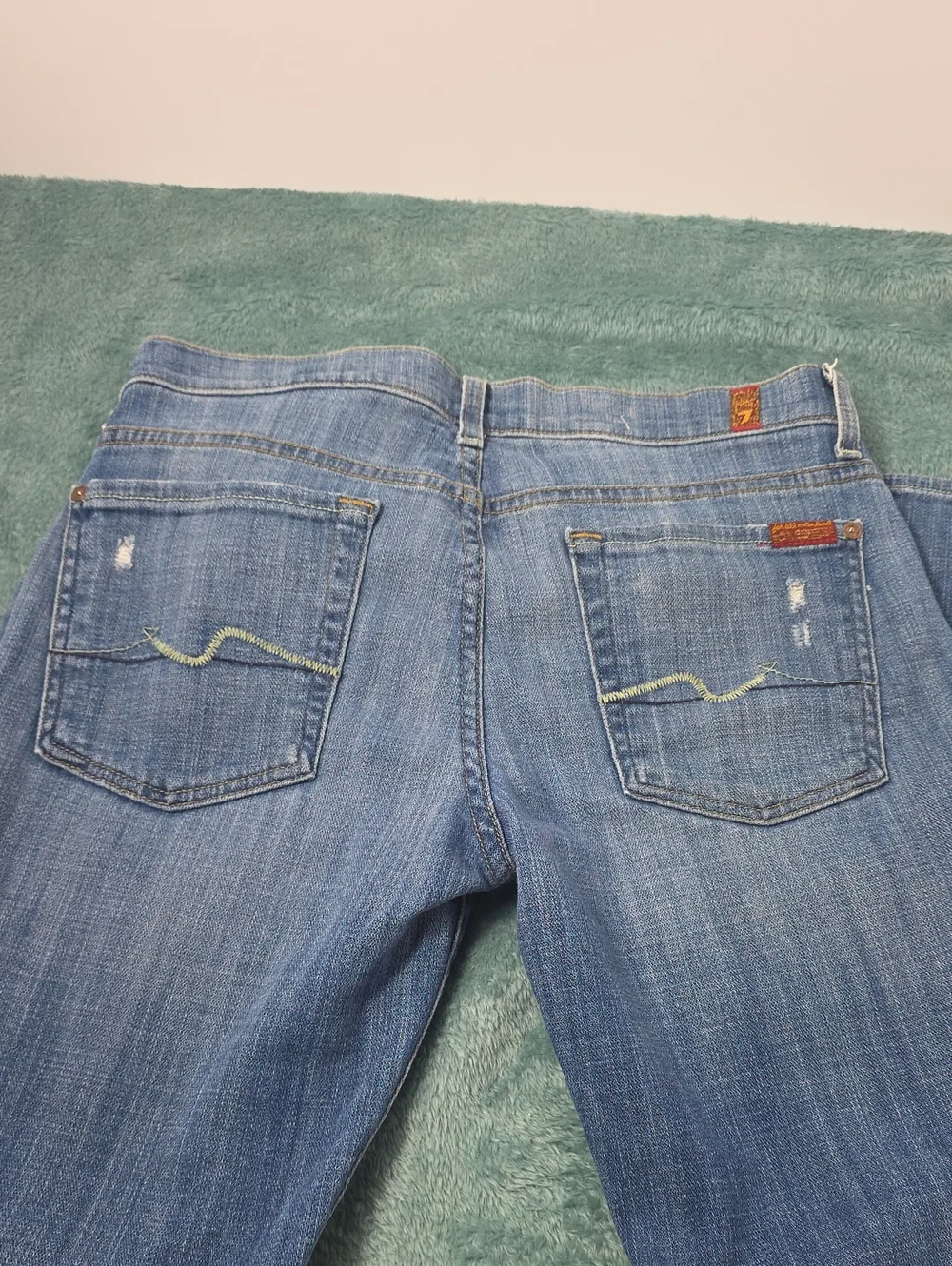 7 For All Mankind Women’s Light Blue Distressed Boyfriend Jeans